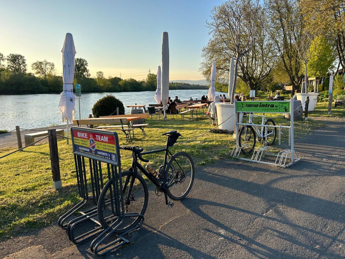 Riverside Airport Hotel Kelsterbach Exteriör bild
