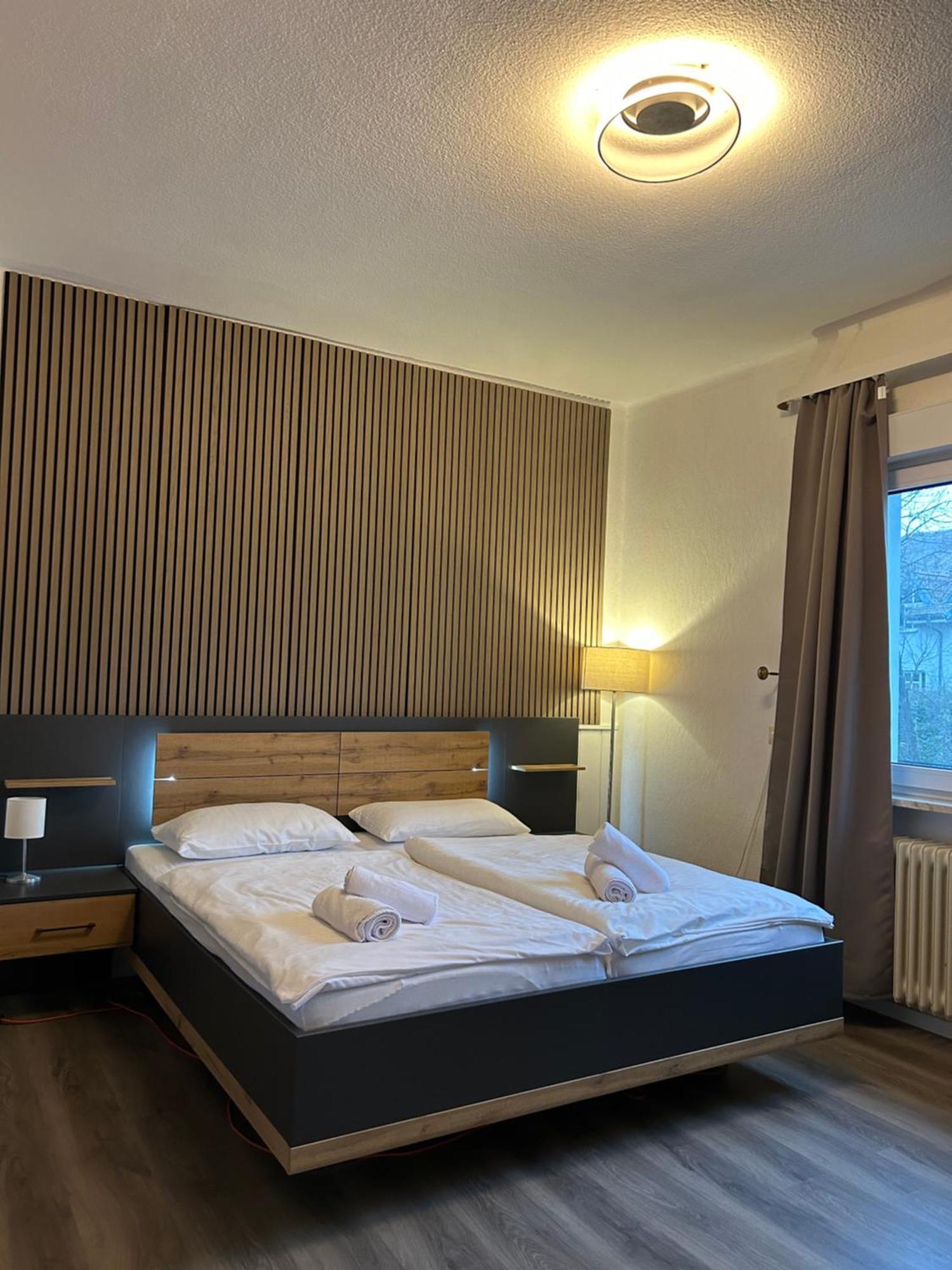 Riverside Airport Hotel Kelsterbach Exteriör bild