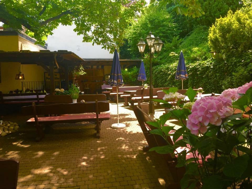 Riverside Airport Hotel Kelsterbach Exteriör bild